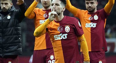 Maç sonu 3'lüsü Dries Mertens'ten