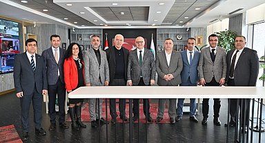 Manisa Büyükşehir Belediyesi çalışanlarının yüzünü güldürdü