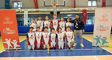 Manisa Okul Sporları Yıldızlar Basketbol İl Birinciliği müsabakaları sona erdi