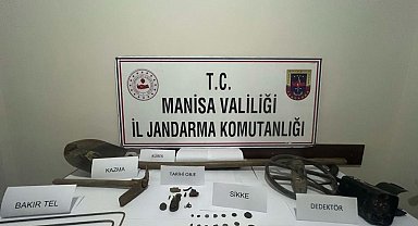 Manisa'da definecilere operasyon: Çok sayıda tarihi eser ele geçirildi
