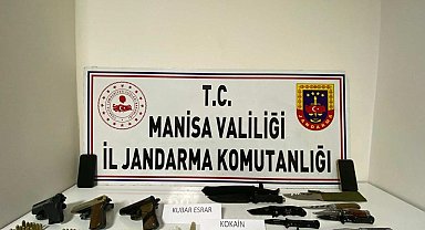 Manisa'da uyuşturucu ve silah ele geçirildi