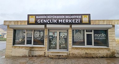 Mardin'de 8'inci Gençlik Merkezi hizmete sunuldu