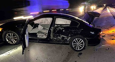 Mardin'de otomobil ile hafif ticari araç çarpıştı: 2 yaralı