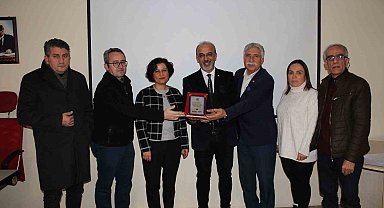 Market çalışanları eğitim sertifikalarını aldı