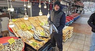 Marmara'daki fırtına balık fiyatlarını etkiledi