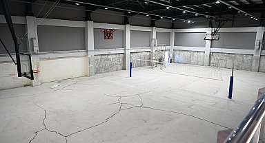 Maşukiye Kapalı Spor Salonu'nda sona doğru