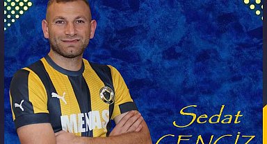 Menemen FK'dan transfer bombardımanı