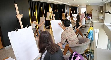 Merkeefendi'de akademik resim kursu kayıtları başladı
