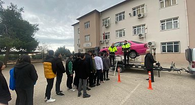 Mersin polisinden öğrencilere trafik eğitimi