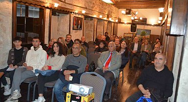 Mersin'de 'Tarih, Kültür ve Sanat Sohbeti' etkinliği düzenlendi