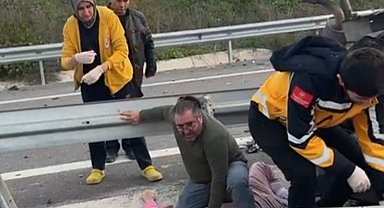 Mersin'de feci kaza, doktor dakikalarca kalp masajı yaptı: 1 ölü 3 ağır yaralı