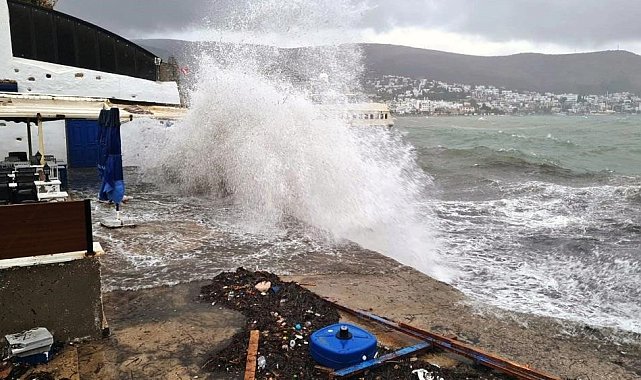 Meteoroloji'den Ege Denizi'nde fırtına uyarısı