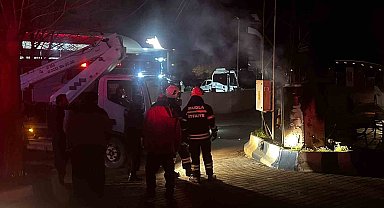 Milas'ta elektrik trafosu patladı