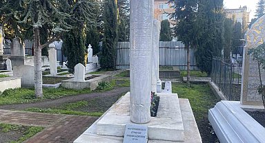Millet Kütüphanesi'nin kurucusu Ali Emiri Efendi vefatının 100'üncü yılında anıldı