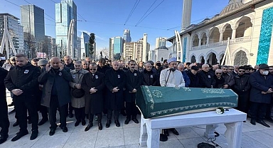 MİT Kontrterör Daire eski Başkanı Mehmet Eymür son yolculuğuna uğurlandı! Cenazede dikkat çeken çelenk detayı