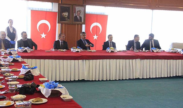 MSKÜ Rektörü Kaçar, gazeteciler ile bir araya geldi