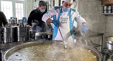Muradiye SYDV'den sıcak yemek hizmeti