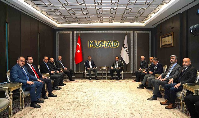Murat Kurum MÜSİAD'ı ziyaret etti