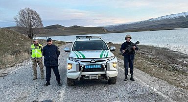 Muş'ta kaçak avlanan 2 kişiye 17 bin 836 lira idari para cezası uygulandı