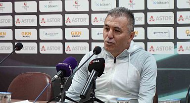 Musa Öztürk: "İrfan Hocamız babasını kaybetti"