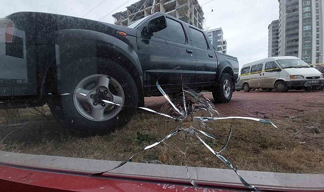 Müteahhit evinin önünde silahlı saldırıya uğradı