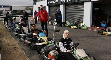 Nazilli go-kart pistinde gençler yarıştı