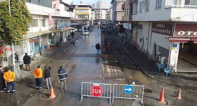 Nazilli'de altyapısı yetersiz olan cadde yenileniyor