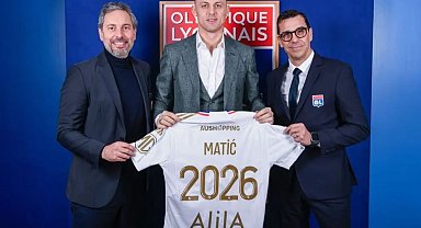 Nemanja Matic, Lyon'a transfer oldu