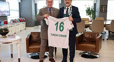 Nilüfer Belediye Başkanı Erdem: "Bursaspor'a topyekün destek olunmalı"