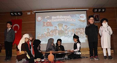 Öğrenciler "Tarih Yazan Çocuklar" programı ile beğeni topladı