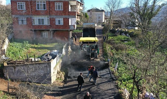 Ordu'da 3 mahalleyi birbirine bağlayan yol asfaltlanıyor