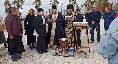 Ortodokslar, Side antik Kenti Abollon Tapınağı'nda Epifani Bayramı'nı kutladı