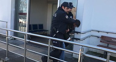 Para vermeyen ağabeyinin işyerini tiner döküp yaktı