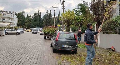 Park ve bahçeler Marmaris'in çehresini değiştiriyor