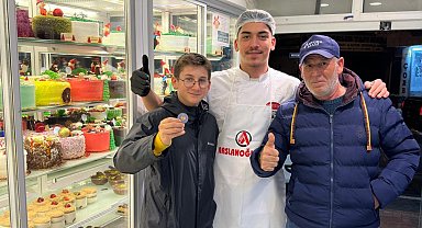 Pastasından altın çıktı