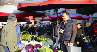Pazar esnafı yerel yönetimler için Hatipoğlu'na dert yandı