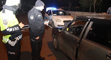 Pazaryeri’nde Polis ve Jandarmadan yeni yıl denetimi