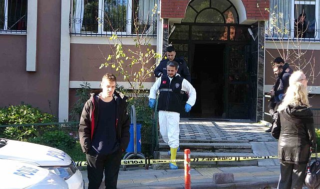 Pendik'te sitede çıkan yangında 83 yaşındaki kadın hayatını kaybetti