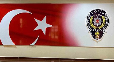 Polise arkadaşının kimliğini gösterdi, kandıramadı