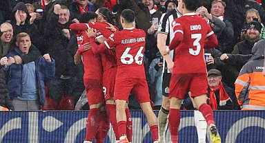 Premier Lig'de bu sezon liderlik 9 kez el değiştirdi