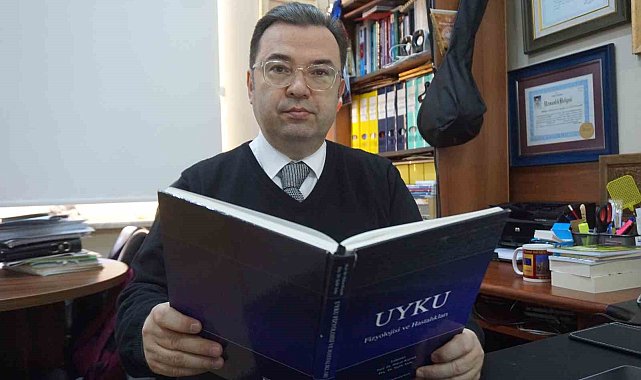 Prof. Dr. Öztürk, "Kalıcı yaz saati uygulaması ölümleri azaltıyor"