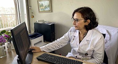 Prof. Dr. Yavuz, "Covid hala pandemik oranda kalabalıkta maske önemli"