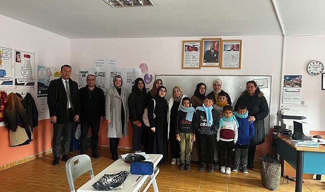 "Isıtan eller" projesi ile miniklerin yüreklerine dokundular