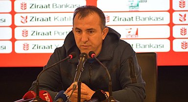 Recep Uçar: "Saçma sapan geçişten yediğimiz bir golle maçı kaybettik"