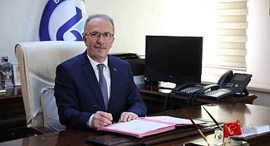 Rektör Uzun'dan Çalışan Gazeteciler Günü kutlaması