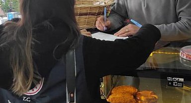 Rize'de kafe ve lokantalarda fiyat listesi denetimi yapıldı