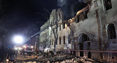 Rusya Harkov'da yerleşim bölgesini vurdu: 17 yaralı