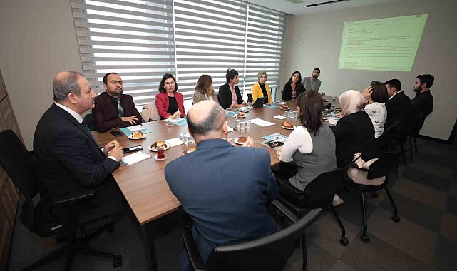 Sağlık-Sen Genel Başkanı Doğan: "Hemşireler hak ettiği ücreti almalı"