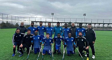Şahinbey Ampute Futbol Takımından farklı skor 11-1
