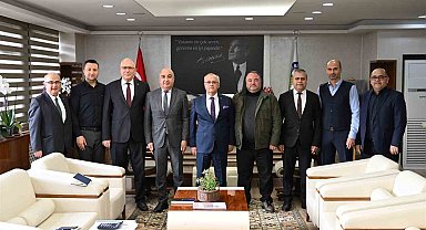 Salihli Belediyesi'nde en düşük işçi ücreti 25 bin lira oldu